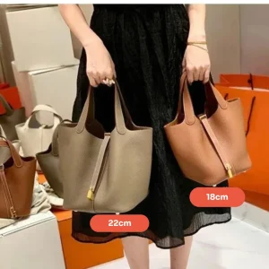 Bolsa Bucket - Inspiração Picotin em Couro LEGÍTIMO