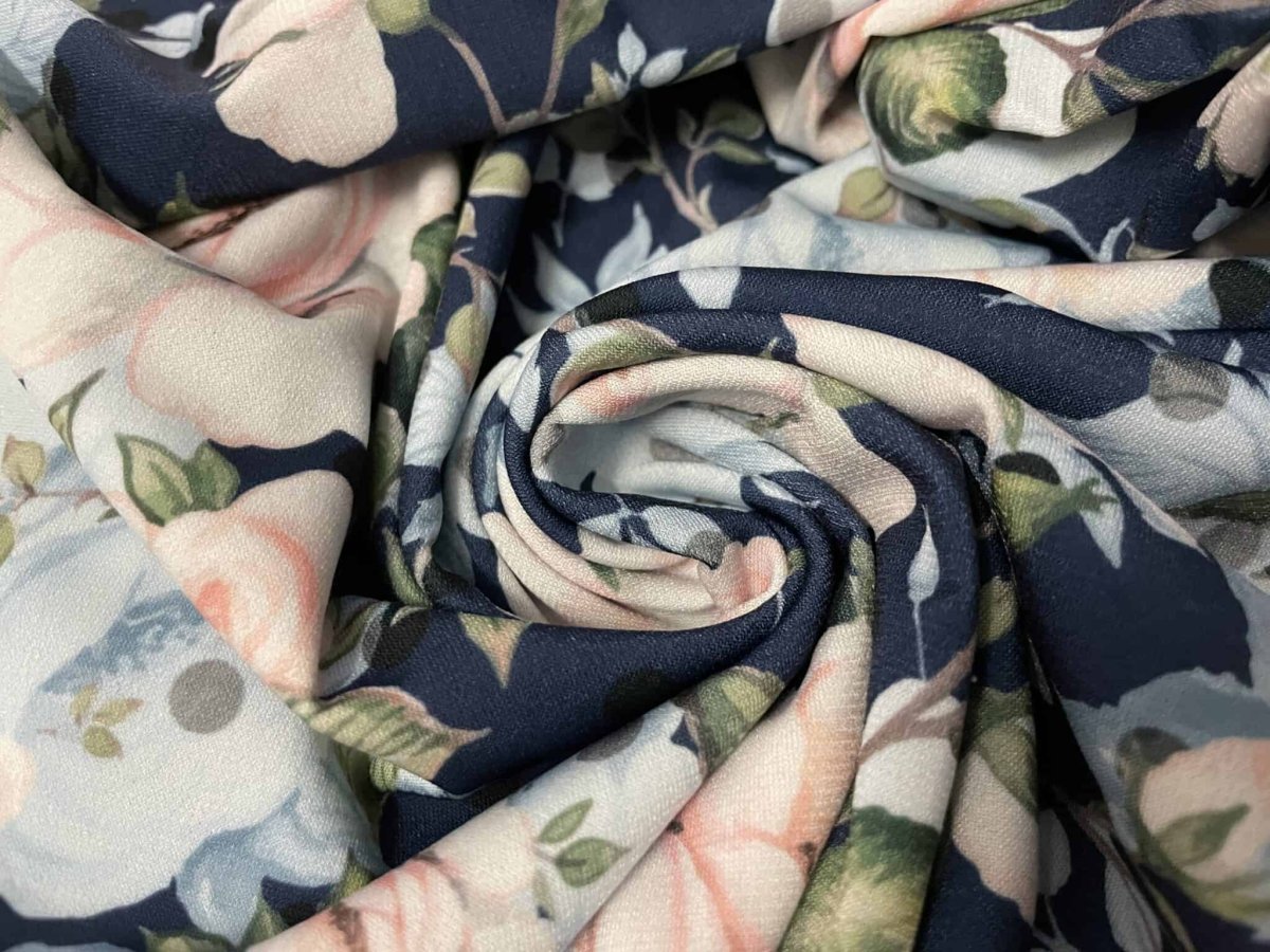 Tecido Confeção | Vestuário | Malha Viscose | Floral