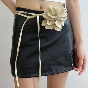Cinto Flor Couro PU Modelo Leblon
