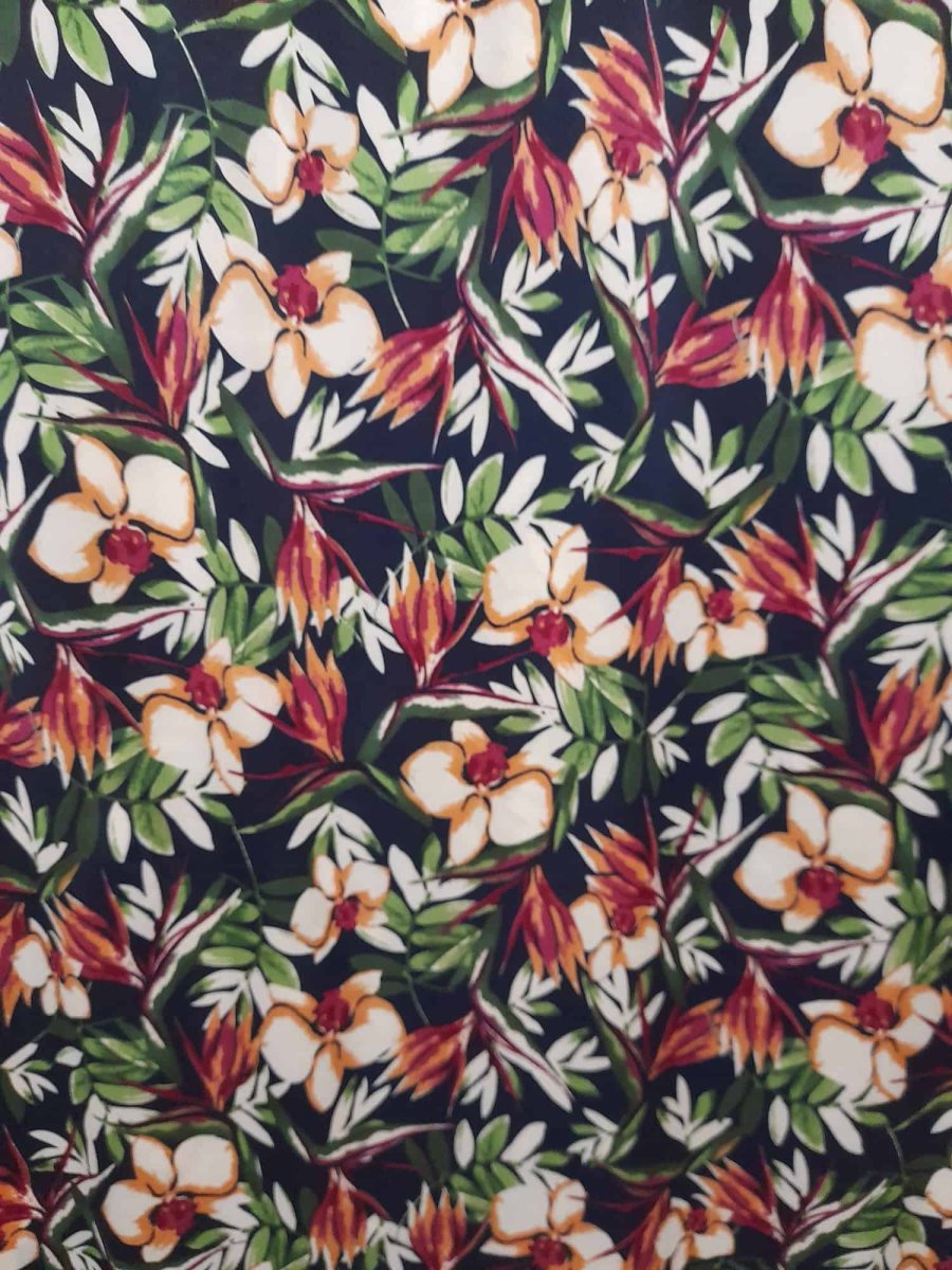 Tecido Confeção | Vestuário | Malha Viscose Estampada | Floral (Fundo Azul Escuro) - Image 2