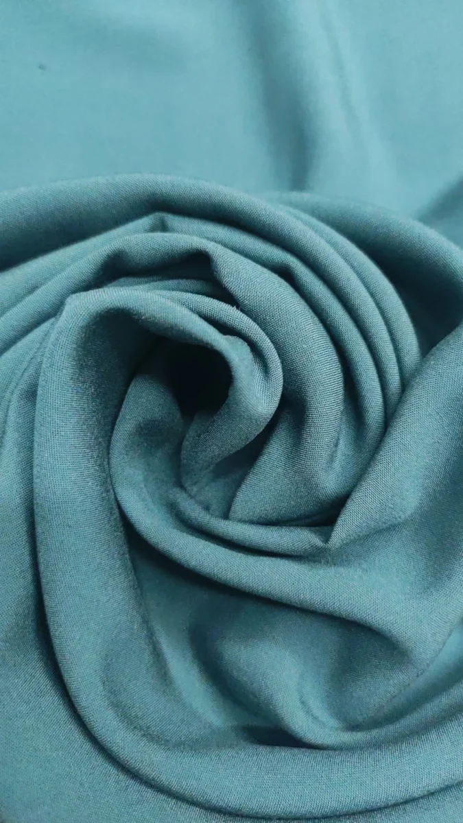 Tecido Confeção | Vestuário | Viscose | Liso | Verde Esmeralda (050) - Image 2